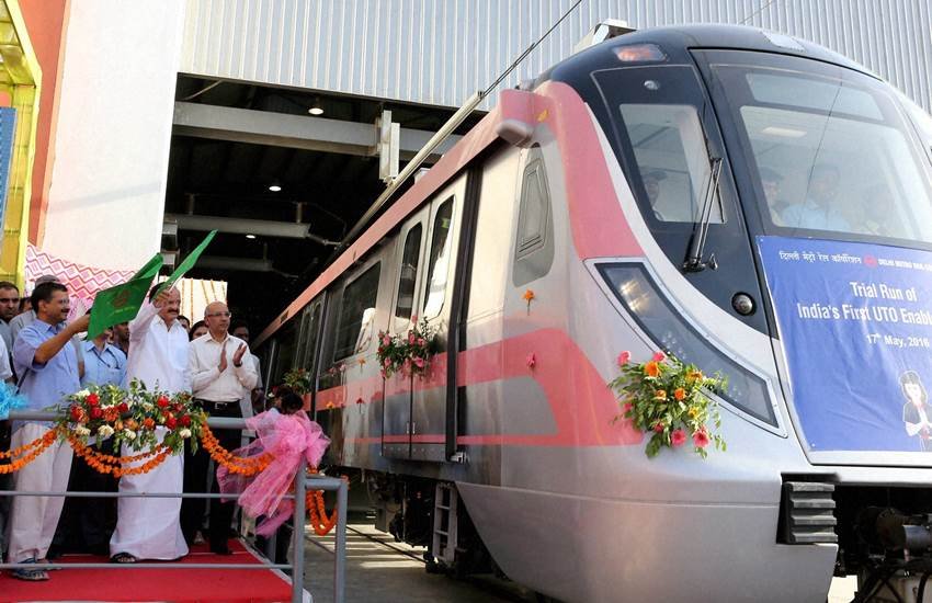 Delhi trial run driverless metro, driverless metro train, driverless metro delhi, driverless metro arvind kejriwal, driverless metro Venkaiah Naidu, delhi metro driverless, driverless metro in delhi, driverless metro train delhi, driverless metro trial run, trial run driverless metro