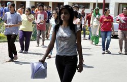 NEET II: नेशनल एलिजिबिलिटी एंट्रेस एग्जाम के ऑनलाइन आवेदन हुए शुरू, aipmt.nic.in करें चेक