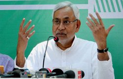 नीतीश ने जेटली को लिखा पत्र, कहा- विशेष सहायता की बाकी रकम वित्तीय वर्ष में दी जाए