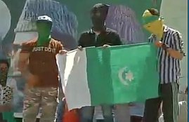 Pakistan,Pak Flag,Green Flag,Islamic Flag,Separatist, Hurriyat Conference,Mirwaiz Umar Farooq,Mirwaiz Maulvi Farooq,Awami Action Committee,Hizbul Mujahidee,Mohammad Abdullah Bangroo