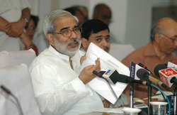 नीतीश को RJD उपाध्‍यक्ष ने बताया स्‍वार्थी, कहा-सेक्‍युलर ताकतों को कर रहे कमजोर