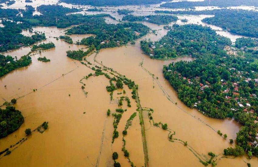 Cyclone,Roanu,Bangladesh,Flood,Rain,Chennai Flood,Roanu Cyclone,Andhra Pradesh,Odisha,coastal areas