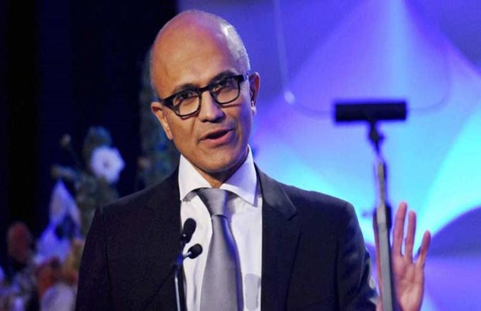 Microsoft CEO सत्या नडेला का तीसरा भारत दौरा, भाषण की शुरुआत में पढ़ा शेर- हजारों ख्वाहिशें ऐसी कि हर ख्वाहिश पर दम निकले…