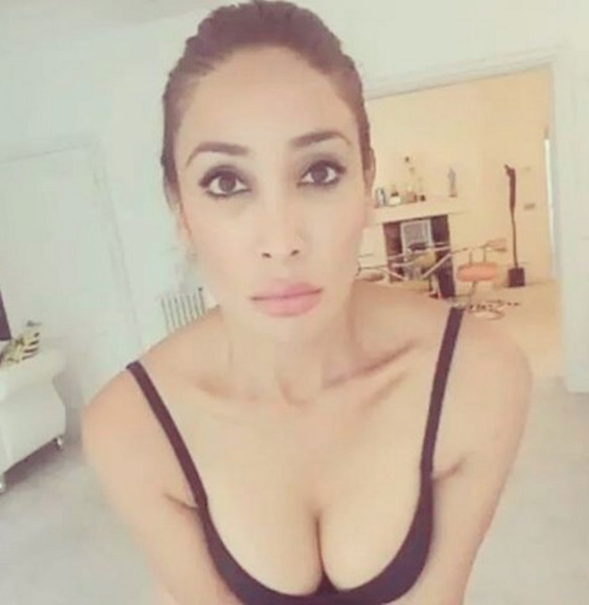 Gaia mother sofia, Sofia Hayat, sofia hayat divine tattooes, sofia hayat om bindi, sofia hayat om tattoo, sofia hayat spiritual journey, sofia hayat transformation, sofia hayat turns nun