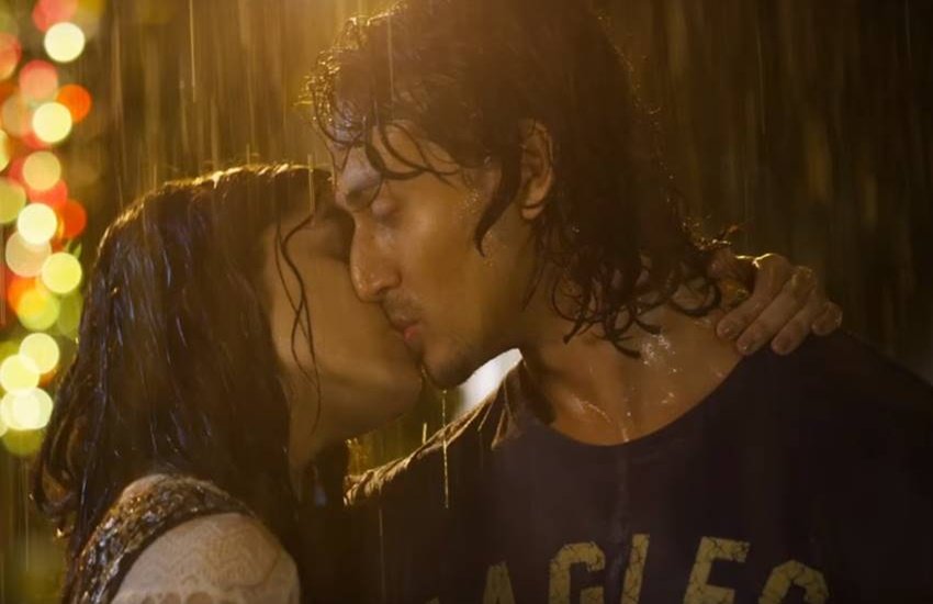 Tiger Shroff, Tiger Shroff latest news in hindi, Tiger Shroff Baaghi, Tiger Shroff Baaghi movie, girls run away to meet tiger shroff, baagi movie, Mathura