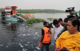 Uma Bharti, Akhilesh yadav, Clean Yamuna, mathura, delhi