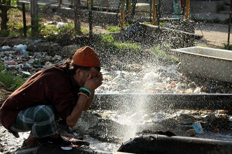 Heatwave, Sunstroke, Telangana heat, India Heat Pics, Odisha heatwave,Hyderabad Heatwave, Heatwave deaths, heatwave claims life, Odisha temperature, Telangana temperature, india heat news