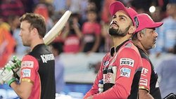 विराट कोहली के फिर रचा इतिहास, आईपीएल के एक सीज़न में सर्वाधिक रन का नया रिकॉर्ड