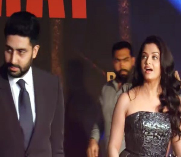 "Sarbjit,aishwarya rai bachchan,abhishek bachchan, Abhishek Bachchan,Aishwarya Rai Bachchan,Randeep Hooda,Sarbjit,Sarbjit movie review,Sarbjit premiere,Sarbjit red carpet,Sarbjit review, abhishek ignore Aishwarya Rai