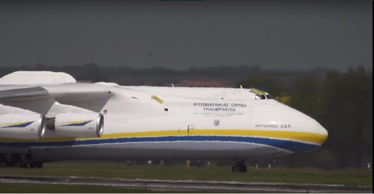 world largest plane, Antonov, antonov an-225, world biggest airoplane, world biggest aircraft