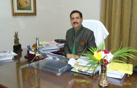 Allahabad University, Allahabad University Vice-Chancellor, RL Hangloo, Allahabad University Political Interference,