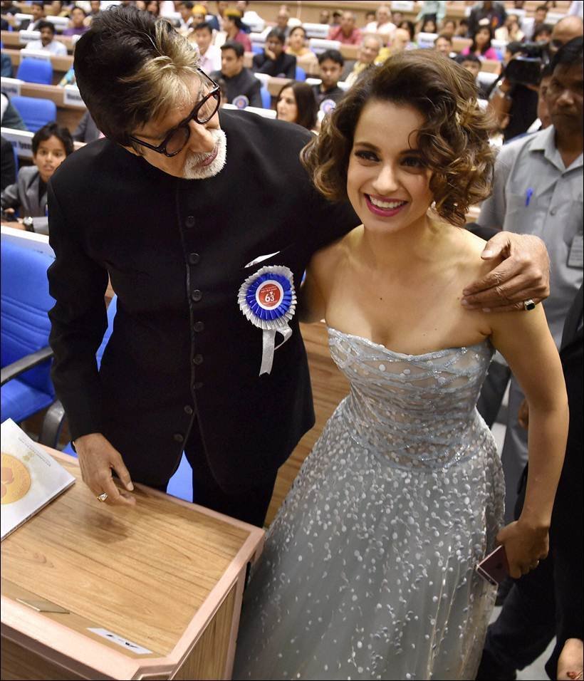 Kalki Koechlin, manoj kumar, national awards, dadasaheb phalke awards, manoj kumar news in hindi, manoj kumar pics, manoj kumar dadasaheb phalke awards, manoj kumar awards, President pranab mukherjee, amitabh bachchan, pranab mukherjee, amitabh bachchan National award, kangana ranaut, kangana ranaut national award, best actress national award, best actor national award, 63rd national award winner, national awards pics, "kangana ranaut, amitabh bachchan, big b, tanu weds manu returns, piku, national awards, national awards 2016, 63 national awards, remo dsouza, kalki koechlin, gaurv menon, kabir khan, kangana ranaut pics, kangana ranaut national awards pics, kangana ranaut amitabh bachchan pics, amitabh bachchan pics, entertainment news"