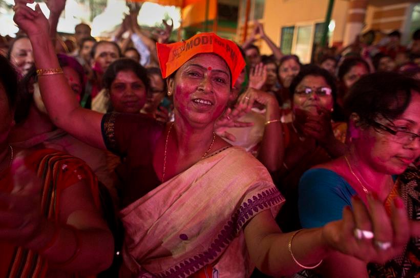 elections 2016, west bengal elections, west bengal elections 2016, mamata banerjee, tmc, tmc celebrations, tamil nadu elections, tamil nadu elections 2016, jayalalithaa, jayalalithaa win, aiadmk, aiadmk celebrations, assam elections, assam elections 2016, Sarbananda Sonwal, bjp, bjp assam, bjp celebrations, Sarbananda Sonwal win