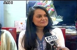 UPSC Result 2015: 22 साल की टीना ने किया टॉप, कश्मीर के अतहर आमिर रहे दूसरे नंबर पर
