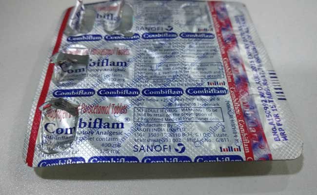 Sanofi, painkiller, Combiflam, French drugmaker, Central Drugs Standard Control Organisation, CDSCO, standard quality, disintegration tests, U.S. Food and Drug Administration, paracetamol, ibuprofen