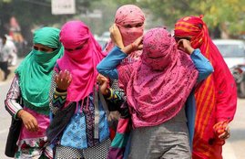 delhi temperature, temperature news, hottest day delhi, delhi weather, weather news, temperature india, india weather, delhi heat, delhi news, india news, latest news