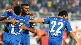indian soccer league, indian soccer league news, isl fc goa, fc goa, fc goa fined, fc goa owners banned,Chennaiyin FC, Dattaraj Salgaocar, fc goa owner, fc goa owner ban news, Dattaraj Salgaocar fc goa, Shrinivas Dempo, Shrinivas Dempo fc goa owner, Shrinivas Dempo ban news, Shrinivas Dempo Dattaraj Salgaocar