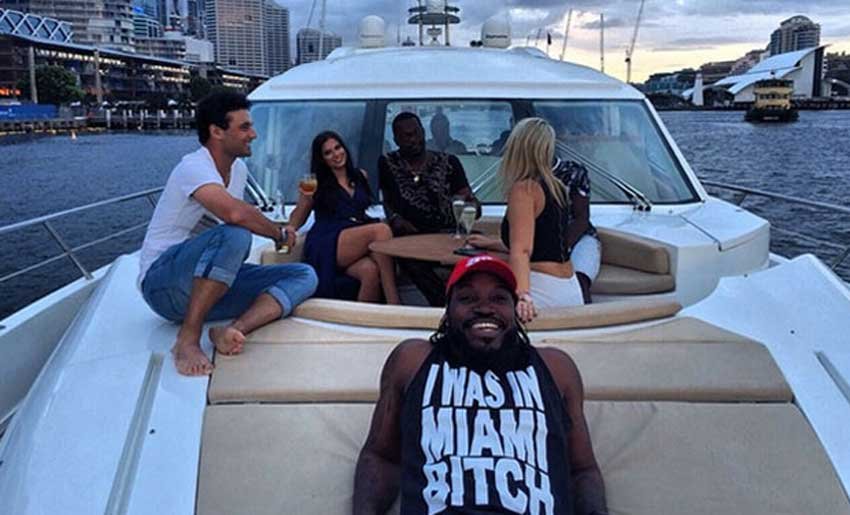 chris gayle drink, Chris Gayle Mel McLaughlin, gayle big bash league