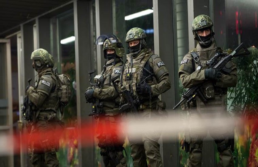 Munich area,Allahu Akbar,man stabs people on train,Man Stabs Munich Rail Passengers" itemprop, terrorism, terrorism in europe , isis