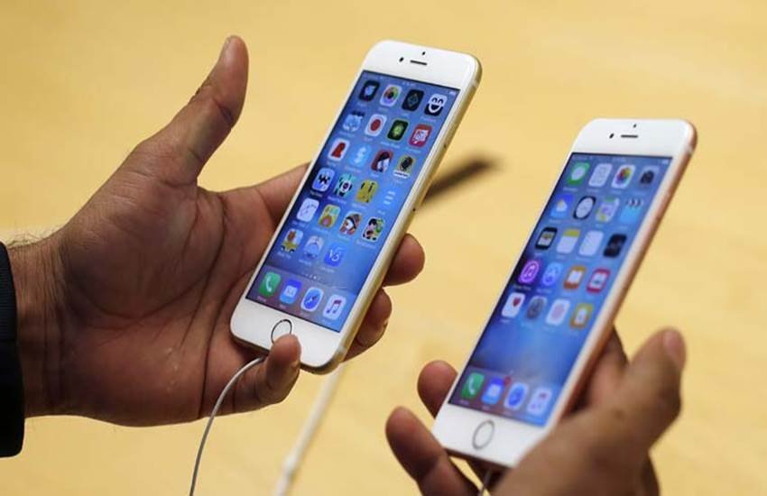 Apple, Apple news in hindi, Apple iphone, apple iphone news, apple iphone resale news, iPhone, refurbished iPhone, iPhone sell, apple india, apple smartphone, modi government, BJP Government, Apple Iphone 5s, apple iphone sale, apple refurbished iphone, apple refurbished iphone sale, apple iphone in india, apple refurbished iphone sale in india, apple refurbished iphone sale ban
