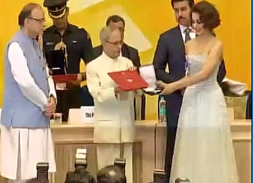 Kalki Koechlin, manoj kumar, national awards, dadasaheb phalke awards, manoj kumar news in hindi, manoj kumar pics, manoj kumar dadasaheb phalke awards, manoj kumar awards, President pranab mukherjee, amitabh bachchan, pranab mukherjee, amitabh bachchan National award, kangana ranaut, kangana ranaut national award, best actress national award, best actor national award, 63rd national award winner, national awards pics, "kangana ranaut, amitabh bachchan, big b, tanu weds manu returns, piku, national awards, national awards 2016, 63 national awards, remo dsouza, kalki koechlin, gaurv menon, kabir khan, kangana ranaut pics, kangana ranaut national awards pics, kangana ranaut amitabh bachchan pics, amitabh bachchan pics, entertainment news"