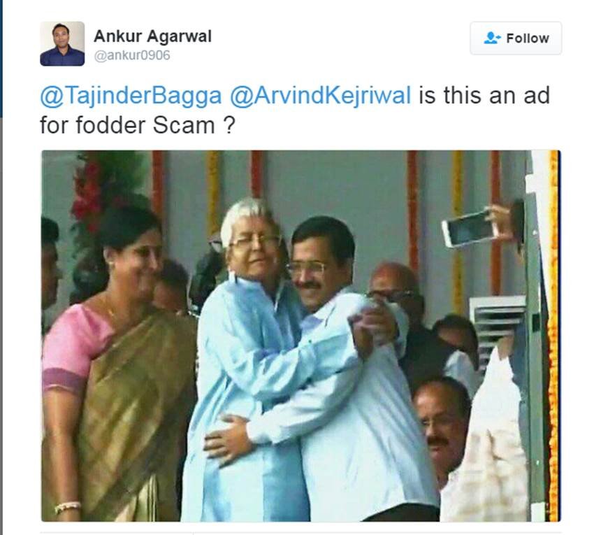 arvind kejriwal, PM narendra modi, kejriwal takes a dig at Modi, kejriwal trolled, kejriwal modi twitter troll, arvindarvind kejriwal trolled modi, modi distribute e-rikshaw, arvind kejriwal latest news