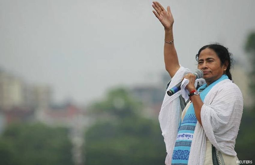 bachelor cm,non married chief minister, mamata banerjee, jayalalitha, sarbanand sonwal, election 2016, five state election result, polling result