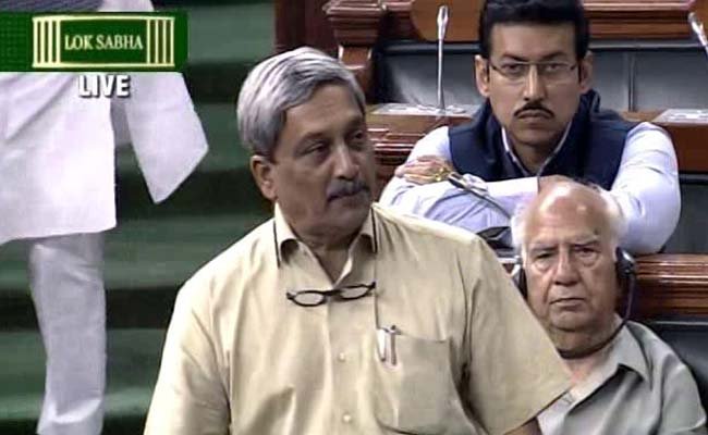 "VVIP chopper deal,Manohar Parrikar,Congress,AgustaWestland, nationa News, Defence minister Manohar Parrikar