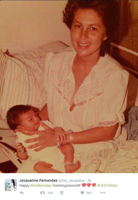 Happy Mothers Day, Mothers Day 2016, Mothers Day greetings, Mothers Day SMS, Mothers Day Whatsapp messages, Mothers Day wishes, messages for Mothers Day greeting cards, wish Happy Mothers Day, Mothers Day in Bollywood, Salman Khan Mothers Day, Mothers Day Pics, Ayushman Khurana celebrated Mothers Day