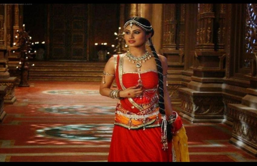 TV serials, naagin, sasural simar ka, Yeh Hai Mohabbatein, Qubool hai, Daayan, makkhi, tv Serial, Tv Shows, TrP Charts, Entertainment news, saath nibhana sathia, kaala teeka, thapki pyaar ki