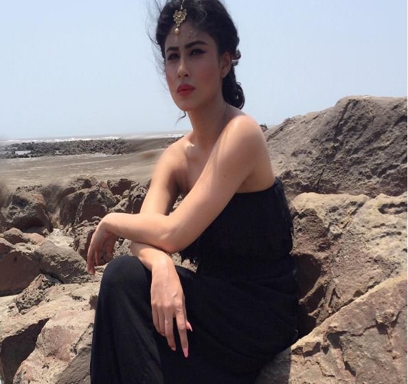 Mouni Roy, Naagin, Mouni Roy bold photos, mouni roy gallery, mauni roy nagin, mouni roy goa pics, mouni roy bikini photo, Mouni Roy photos, Mouni Roy Instagram, Naagin, mouni Shivanya, adaa khan