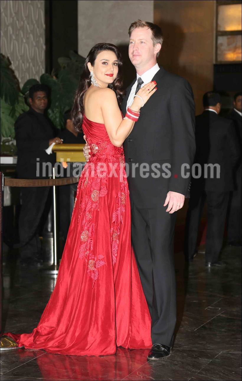 Preity Zinta, Preity Zinta reception, Preity Zinta wedding reception, Gene Goodenough, Preity Zinta Gene Goodenough, Preity Zinta reception pics, Salman Khan, iulia vantur, Salman khan Iulia Vantur, Shah Rukh Khan, Shahid Kapoor, Shahid Kapoor mira Rajput, Shahid Mira, Preity Zinta wedding reception pics, Preity goodenough, Yuvraj Singh, Hazell Keech, Preity Zinta reception photos, Preity gene goodenough, Preity Zinta gene goodenough reception, Preity Zinta marraige reception, Preity Zinta pics, Entertainment news