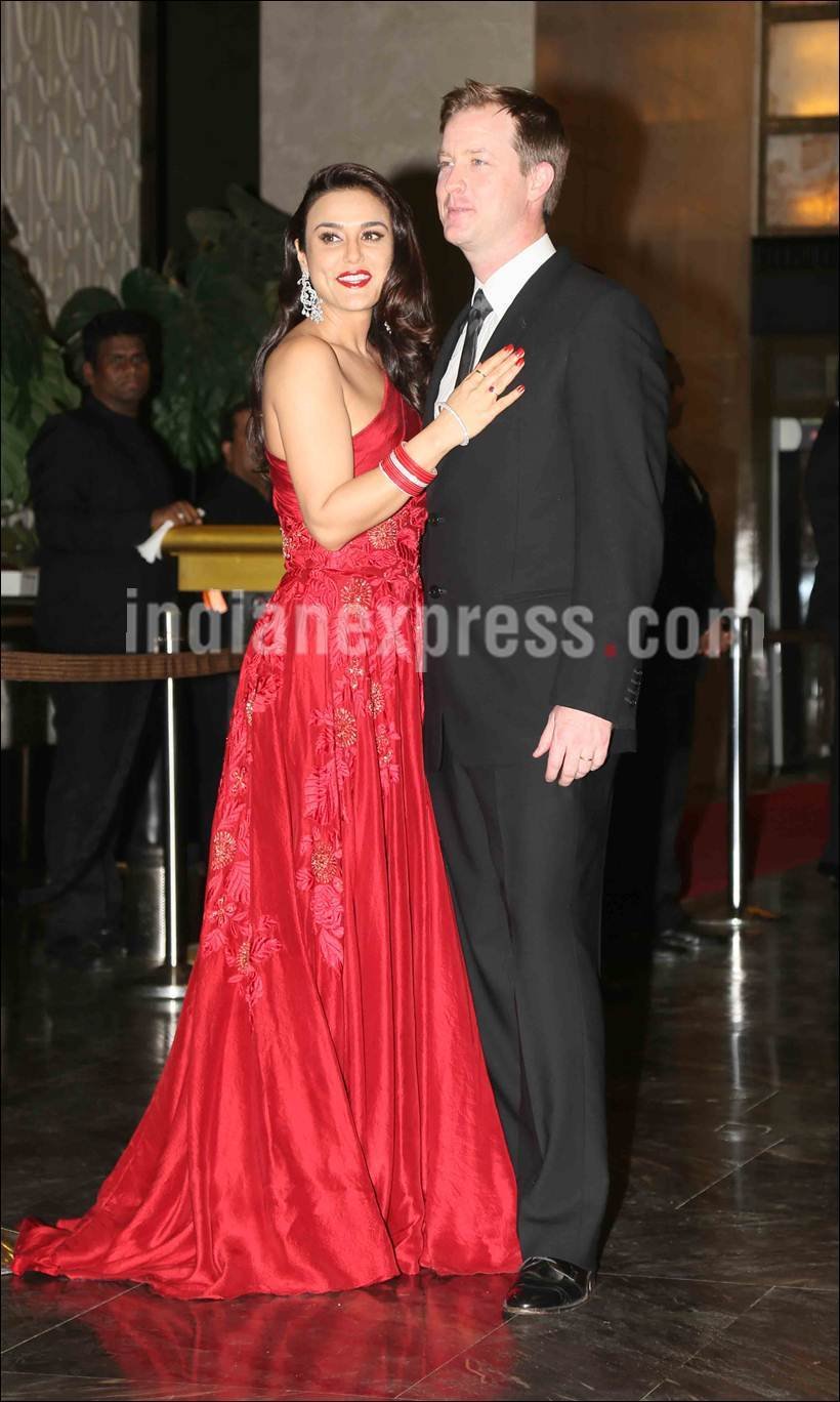 Preity Zinta, Preity Zinta reception, Preity Zinta wedding reception, Gene Goodenough, Preity Zinta Gene Goodenough, Preity Zinta reception pics, Salman Khan, iulia vantur, Salman khan Iulia Vantur, Shah Rukh Khan, Shahid Kapoor, Shahid Kapoor mira Rajput, Shahid Mira, Preity Zinta wedding reception pics, Preity goodenough, Yuvraj Singh, Hazell Keech, Preity Zinta reception photos, Preity gene goodenough, Preity Zinta gene goodenough reception, Preity Zinta marraige reception, Preity Zinta pics, Entertainment news