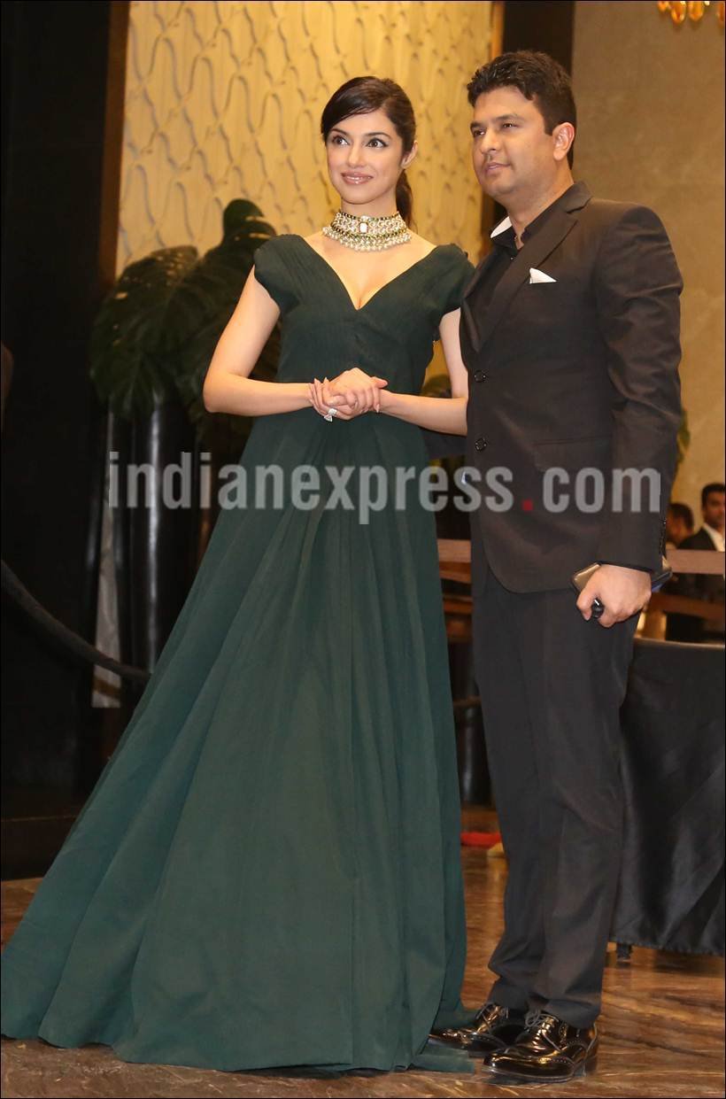 Preity Zinta, Preity Zinta reception, Preity Zinta wedding reception, Gene Goodenough, Preity Zinta Gene Goodenough, Preity Zinta reception pics, Salman Khan, iulia vantur, Salman khan Iulia Vantur, Shah Rukh Khan, Shahid Kapoor, Shahid Kapoor mira Rajput, Shahid Mira, Preity Zinta wedding reception pics, Preity goodenough, Yuvraj Singh, Hazell Keech, Preity Zinta reception photos, Preity gene goodenough, Preity Zinta gene goodenough reception, Preity Zinta marraige reception, Preity Zinta pics, Entertainment news