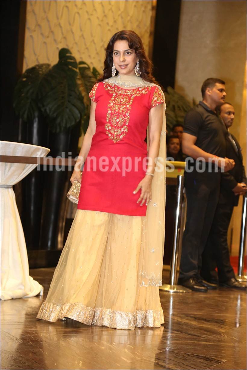 Preity Zinta, Preity Zinta reception, Preity Zinta wedding reception, Gene Goodenough, Preity Zinta Gene Goodenough, Preity Zinta reception pics, Salman Khan, iulia vantur, Salman khan Iulia Vantur, Shah Rukh Khan, Shahid Kapoor, Shahid Kapoor mira Rajput, Shahid Mira, Preity Zinta wedding reception pics, Preity goodenough, Yuvraj Singh, Hazell Keech, Preity Zinta reception photos, Preity gene goodenough, Preity Zinta gene goodenough reception, Preity Zinta marraige reception, Preity Zinta pics, Entertainment news