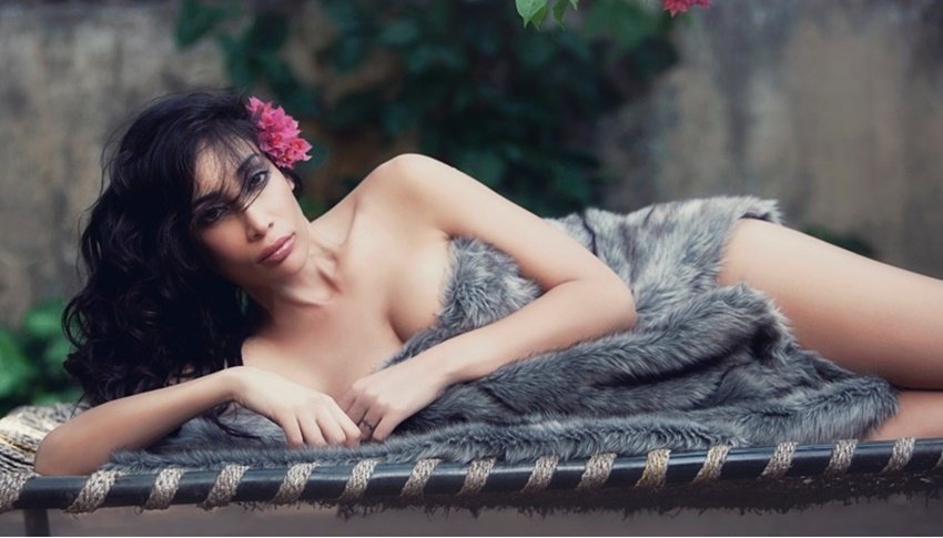 Gaia mother sofia, Sofia Hayat, sofia hayat divine tattooes, sofia hayat om bindi, sofia hayat om tattoo, sofia hayat spiritual journey, sofia hayat transformation, sofia hayat turns nun