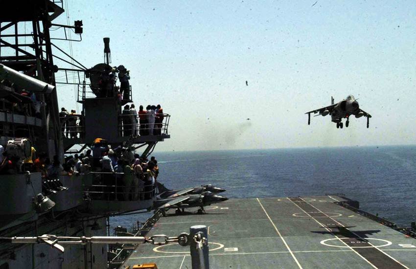 Sea Harriers, Sea Harriers Fighter Plans, Sea Harrier India, fighter plans, INS Hansa Base, Indian Navy, Iconic Sea Harrier jets, sea harriers in indian navy, sea harrier aircraft, sea harrier fighter jet, Sea Harriers fighter planes decommissioned, sea harrier aircraft indian navy, british sea harriers, indian navy fighter planes, fighter jets indian navy