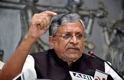 भाजपा ने 12 विधायकों के बहाने नीतीश को लिया निशाने पर