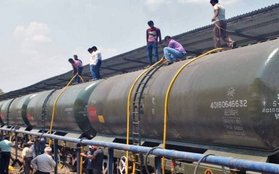 water train,UP and Centre,Bundelkhand, pani train