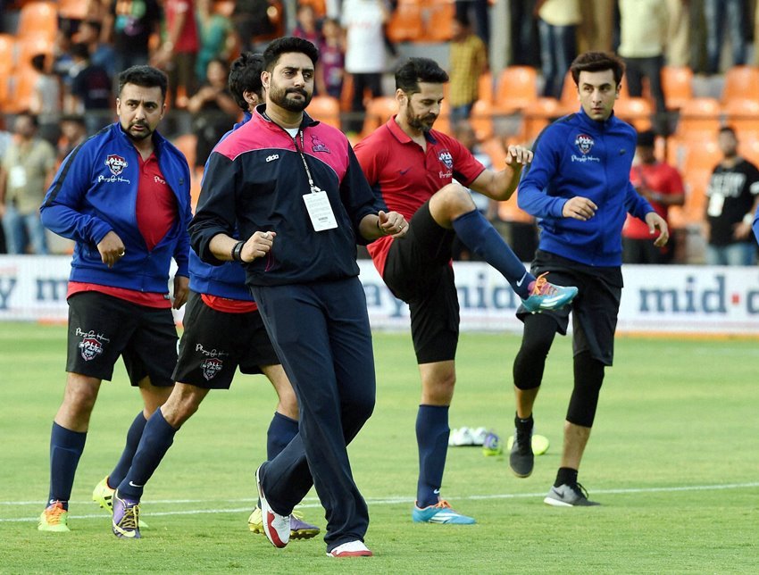 Virat Kohli, Virat Kohli football team, actors vs cricketers, cricketers actors football match, Celebrity Clasico 2016, All Stars FC, All Heart FC, Sports News, Sports