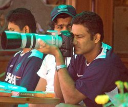 शास्त्री को पछाड़ टीम इंडिया के हेड कोच बने अनिल कुंबले