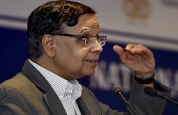 भारत को 8-10% सतत वृद्धि के लिए वैश्विक बाजारों पर काबिज होना होगा