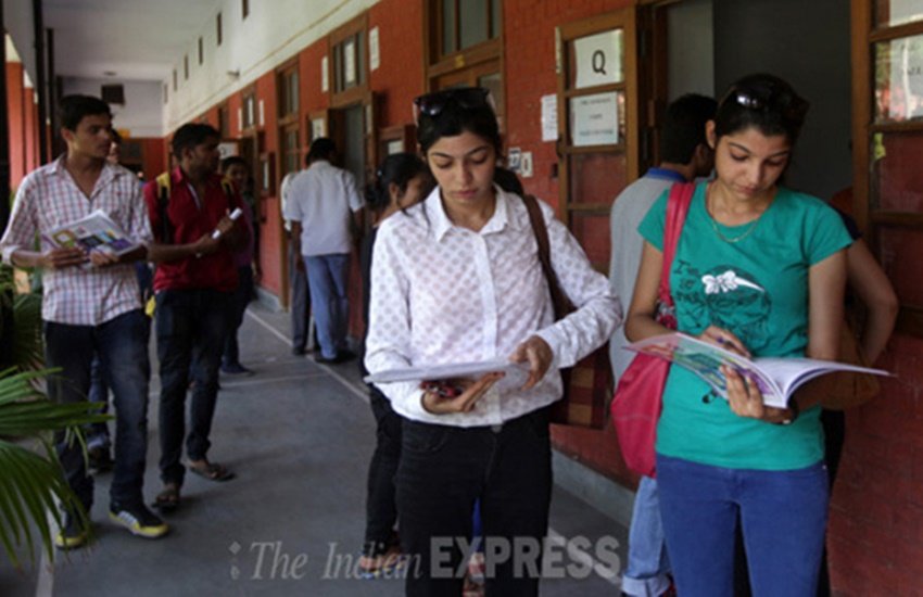 first cut off list, du admissions, announced, delhi university, Admissions start
