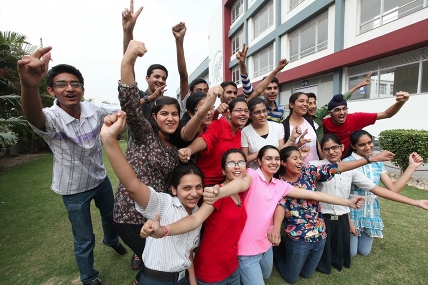 du, du cut off 2016, du first cut off 2016, delhi university, delhi university cut off 2016, du cut off list, du cut off list 2016, du first cut off List 2016, Ramjas college,Du admission, delhi university first cut off 2016, delhi university cut off list 2016, delhi university first cut off List 2016, delhi university cut off 2016 bcom, du cut off list news, DU News, Education News, Jansatta