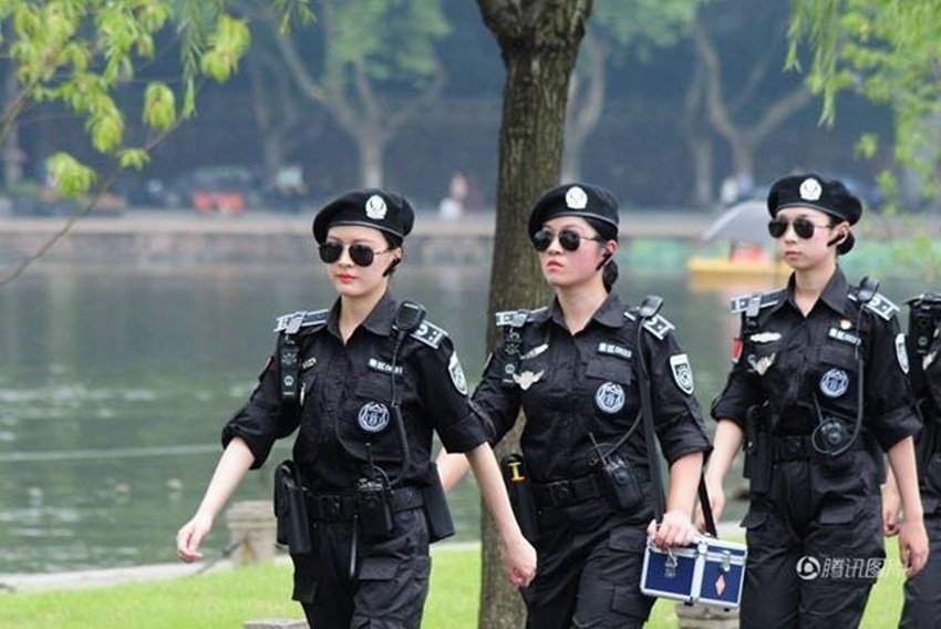 China, All-Female Patrol Squad, Combat, Combat Uncivilized Tourists, Uncivilized Tourists, G20 Summit in Hangzhou, G20 Summit, urban administrative, law enforcement squad, china news, china female police, female police officer