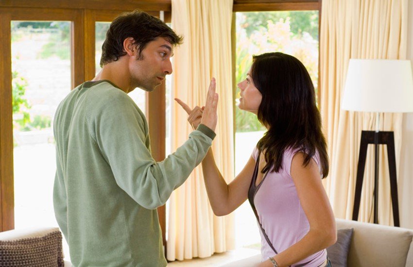 Cheating, Relationship, Cheating Wife, Cheating Husband, Cheating Partner, Infidelity, Cheating signs, Phones, Girlfriend Boyfriend, Intution