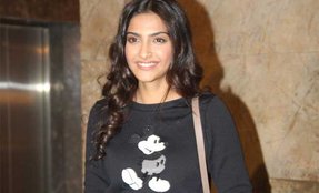 sonam kapoor, sonam kapoor birthday special, sonam kapoor hit movies, sonam kapoor intresting facts, bollywood, bollywood news, bollywood hindi news, bollywood latest news, google news, india news