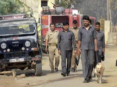 Mathura, anti-croachment drive, Mayawati, Akhilesh Yadav, BSP, SP, BJP,Uttar Pradesh, Mathura, politics, unrest, conflicts and war