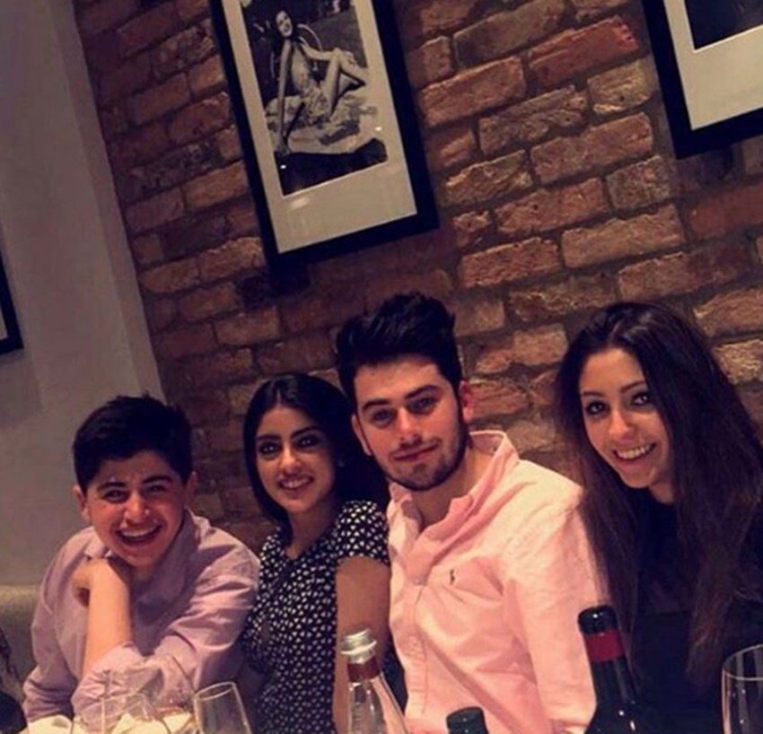 navya naveli, navya naveli pics, navya naveli dance video, Harry Gillis, navya naveli bikni pics, navya naveli hot pics, navya naveli instagram, navya naveli nanda, navya naveli boyfriend, navya naveli party pics, navya naveli viral video, navya naveli Aryan Khan, Aryan Khan, shahrukh khan son, amitabh bachchan grand daughter, navya naveli boyfriend pics, navya naveli dance pics, navya naveli hot pictures, navya naveli party pics, Entertainment News, Jansatta