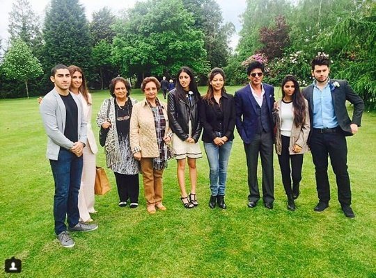 navya naveli, navya naveli pics, navya naveli dance video, Harry Gillis, navya naveli bikni pics, navya naveli hot pics, navya naveli instagram, navya naveli nanda, navya naveli boyfriend, navya naveli party pics, navya naveli viral video, navya naveli Aryan Khan, Aryan Khan, shahrukh khan son, amitabh bachchan grand daughter, navya naveli boyfriend pics, navya naveli dance pics, navya naveli hot pictures, navya naveli party pics, Entertainment News, Jansatta